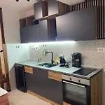 Veskovski-apartment1 *